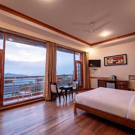 Nature View Resort !! A Four Star Lavish & Luxury Resort 차일 외부 사진
