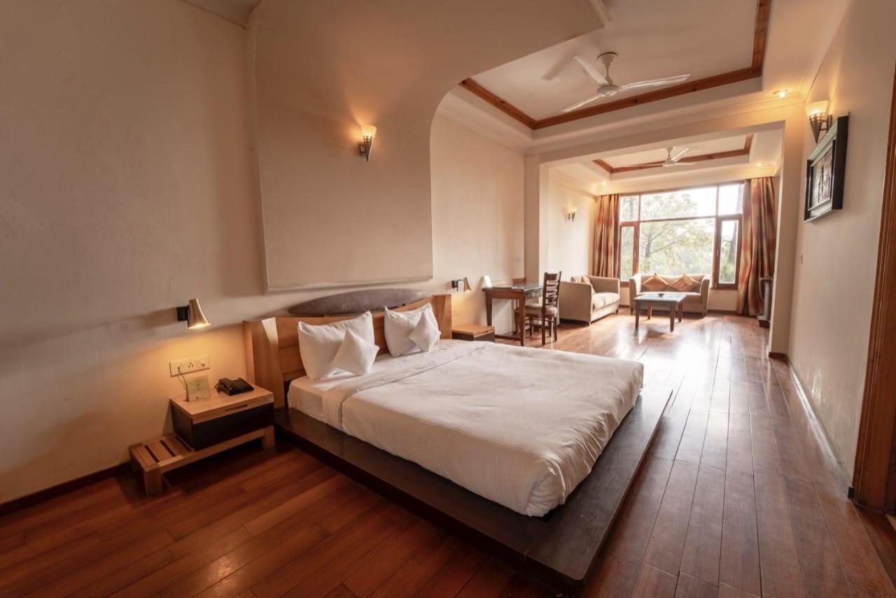 Nature View Resort !! A Four Star Lavish & Luxury Resort 차일 외부 사진